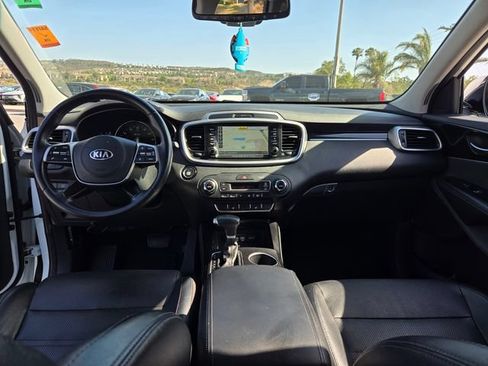 Used 2020 Kia Sorento SX FWD image 14