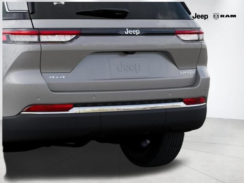 New 2026 Jeep Grand Cherokee Laredo X AWD/4WD image 39