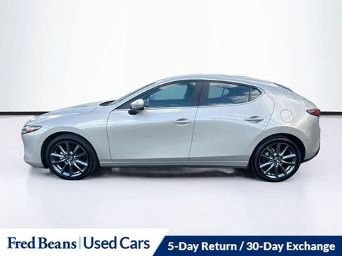 Used 2025 MAZDA MAZDA3 s FWD image 5