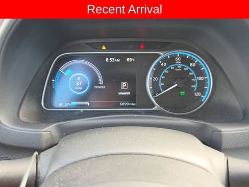 Used 2025 Nissan Leaf S FWD image 10
