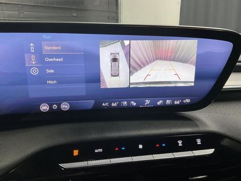 Used 2026 Buick Enclave Avenir w/ Super Cruise Package AWD/4WD image 26