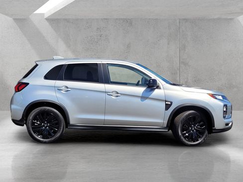 Used 2026 Mitsubishi Outlander Sport AWD image 4