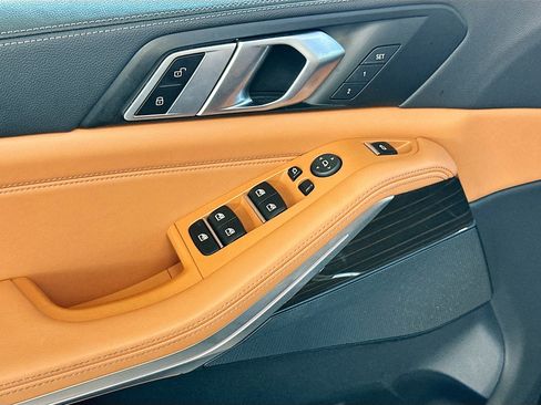 Certified 2023 BMW X5 xDrive40i w/ M Sport Package image 18