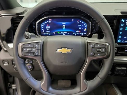 Used 2024 Chevrolet Silverado 1500 High Country w/ High Country Premium Package image 21