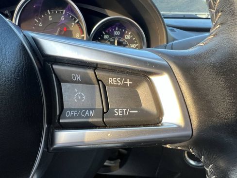 Used 2020 MAZDA MX-5 Miata RF Grand Touring RWD image 17