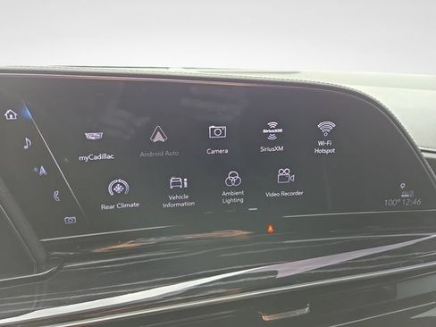 Used 2023 Cadillac Escalade Sport AWD/4WD image 19