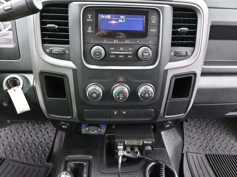 Used 2016 RAM 3500 Tradesman AWD/4WD image 19