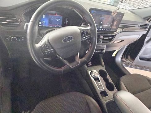 Used 2023 Ford Escape ST-Line w/ Tech Pack #1 FWD image 5