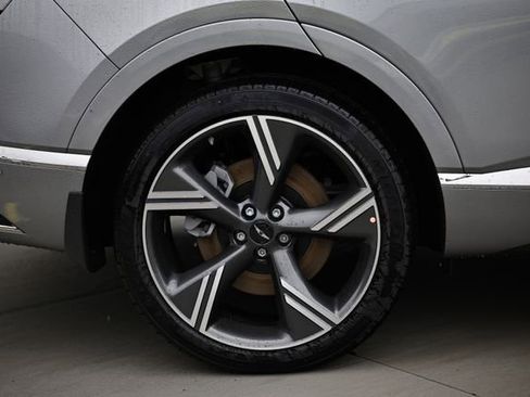 Certified 2026 Genesis GV80 3.5T Prestige image 6