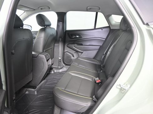 New 2026 Chevrolet Trax ACTIV w/ Driver Confidence Package FWD image 17
