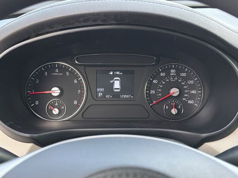Used 2019 Kia Sorento FWD V6 image 25