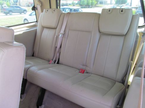 Used 2010 Ford Expedition Eddie Bauer AWD/4WD image 16