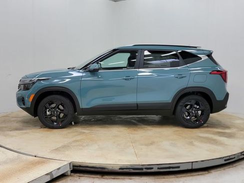 New 2026 Kia Seltos EX w/ EX Sunroof Package image 9