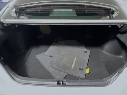 Used 2018 Toyota Camry XLE FWD image 34