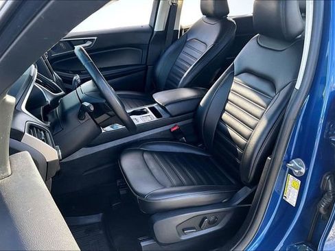 Used 2021 Ford Edge SEL image 20
