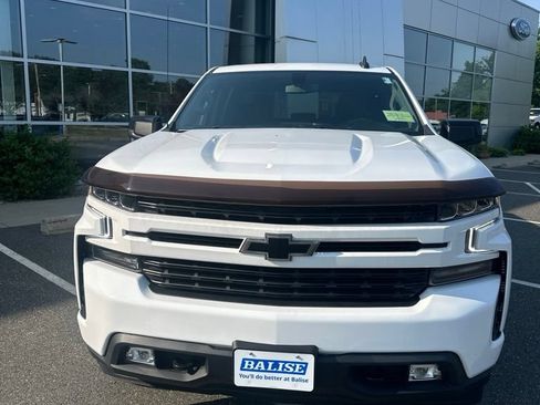 Used 2022 Chevrolet Silverado 1500 RST w/ Z71 Off-Road Package AWD/4WD image 2
