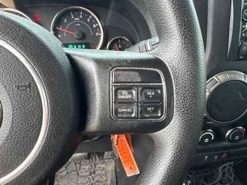 Used 2015 Jeep Wrangler Unlimited Sport image 22