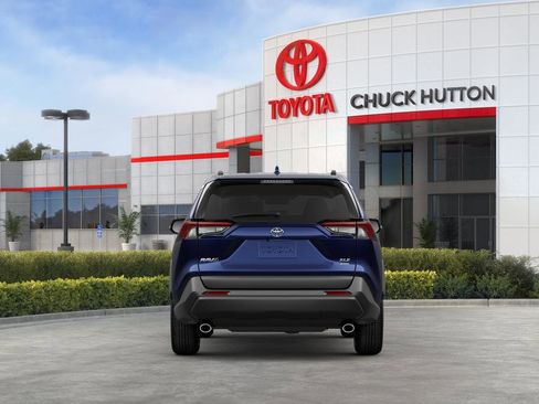 New 2025 Toyota RAV4 XLE image 41