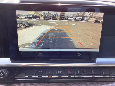 Used 2025 Chevrolet Silverado 1500 LT Trail Boss w/ Protection Package image 21