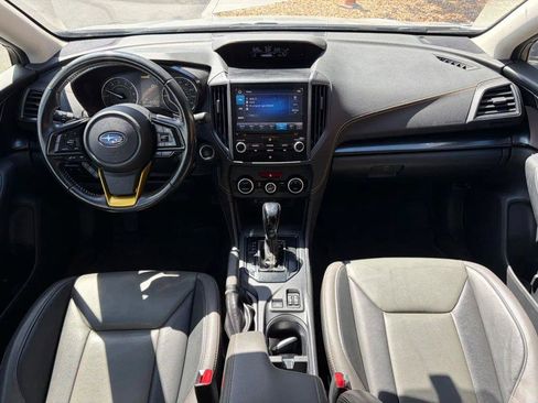 Used 2021 Subaru Crosstrek 2.5i Sport w/ Moonroof Package AWD/4WD image 12