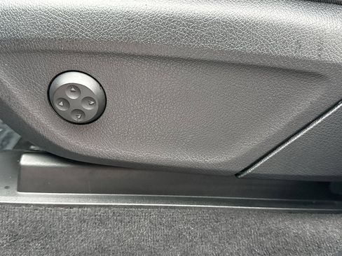 Used 2020 Mercedes-Benz GLS 450 4MATIC w/ Convenience Package image 19