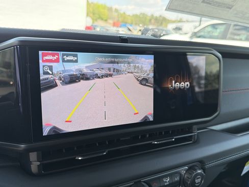 New 2026 Jeep Gladiator Rubicon image 34