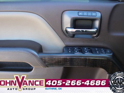 Used 2015 GMC Sierra 2500 Denali w/ Duramax Plus Package image 35