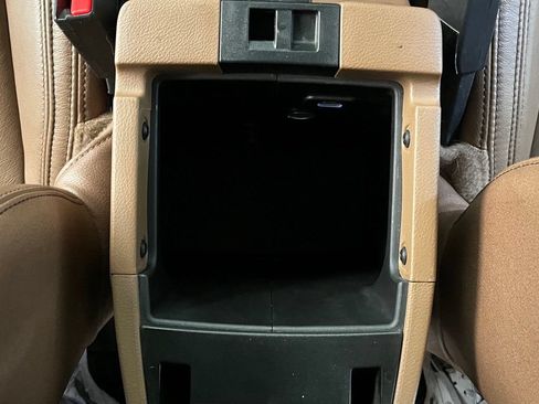 Used 2018 Jeep Wrangler Unlimited Rubicon w/ Cold Weather Group AWD/4WD image 22