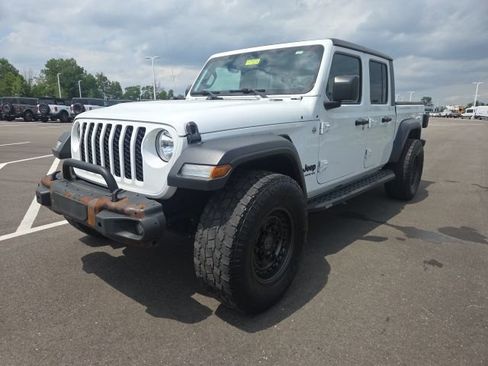Used 2021 Jeep Gladiator Sport w/ Trailer Tow Package AWD/4WD image 2