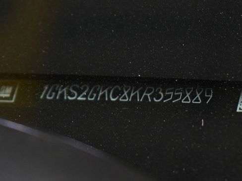 Used 2019 GMC Yukon XL SLT w/ Open Road Package image 33