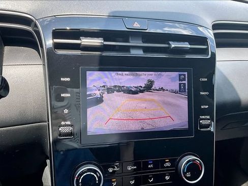 Used 2024 Hyundai Tucson SE FWD image 13