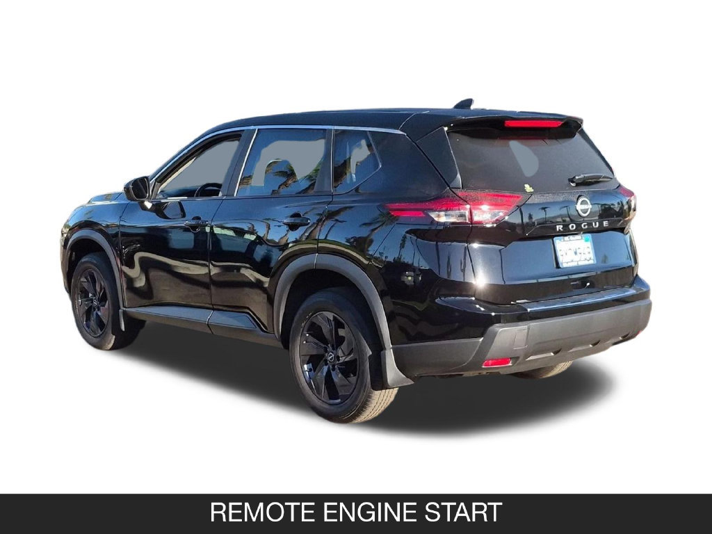 Certified 2026 Nissan Rogue SV FWD image 7