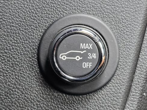 Used 2024 Chevrolet Blazer LT w/ Convenience Package FWD image 33