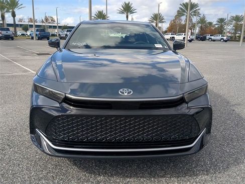 New 2026 Toyota Crown XLE image 9