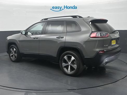 Used 2022 Jeep Cherokee Limited AWD/4WD image 5