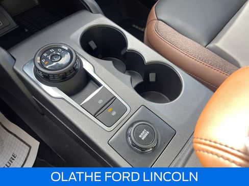 Used 2025 Ford Bronco Sport Outer Banks w/ Outer Banks Tech Package+ AWD/4WD image 10