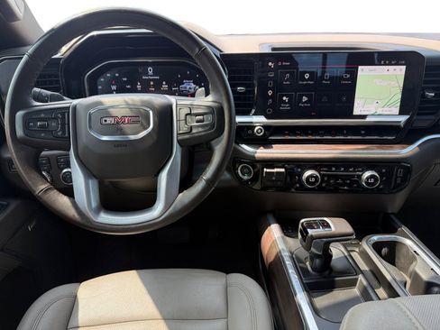 Used 2025 GMC Sierra 1500 SLT w/ SLT Premium Plus Package AWD/4WD image 14