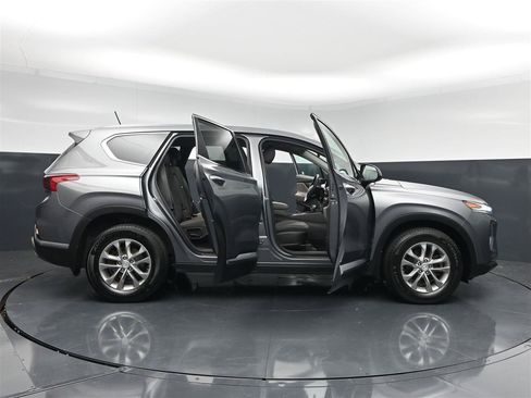 Used 2020 Hyundai Santa Fe SE AWD/4WD image 39