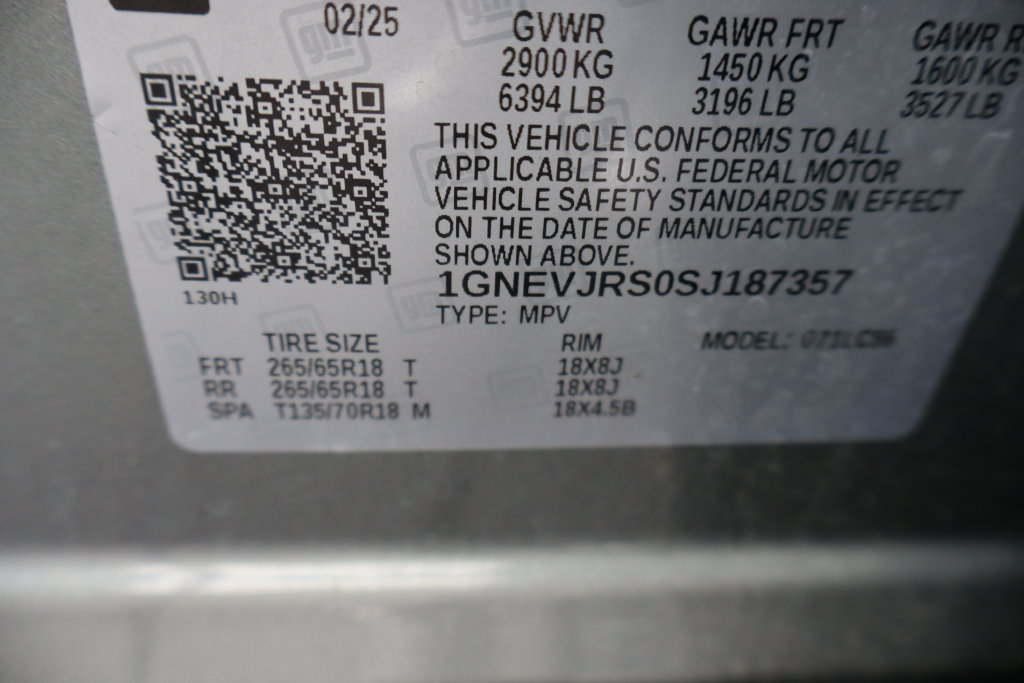 Used 2025 Chevrolet Traverse Z71 w/ Enhanced Driving Package AWD/4WD image 4