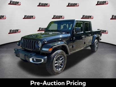 Used 2024 Jeep Gladiator Sport