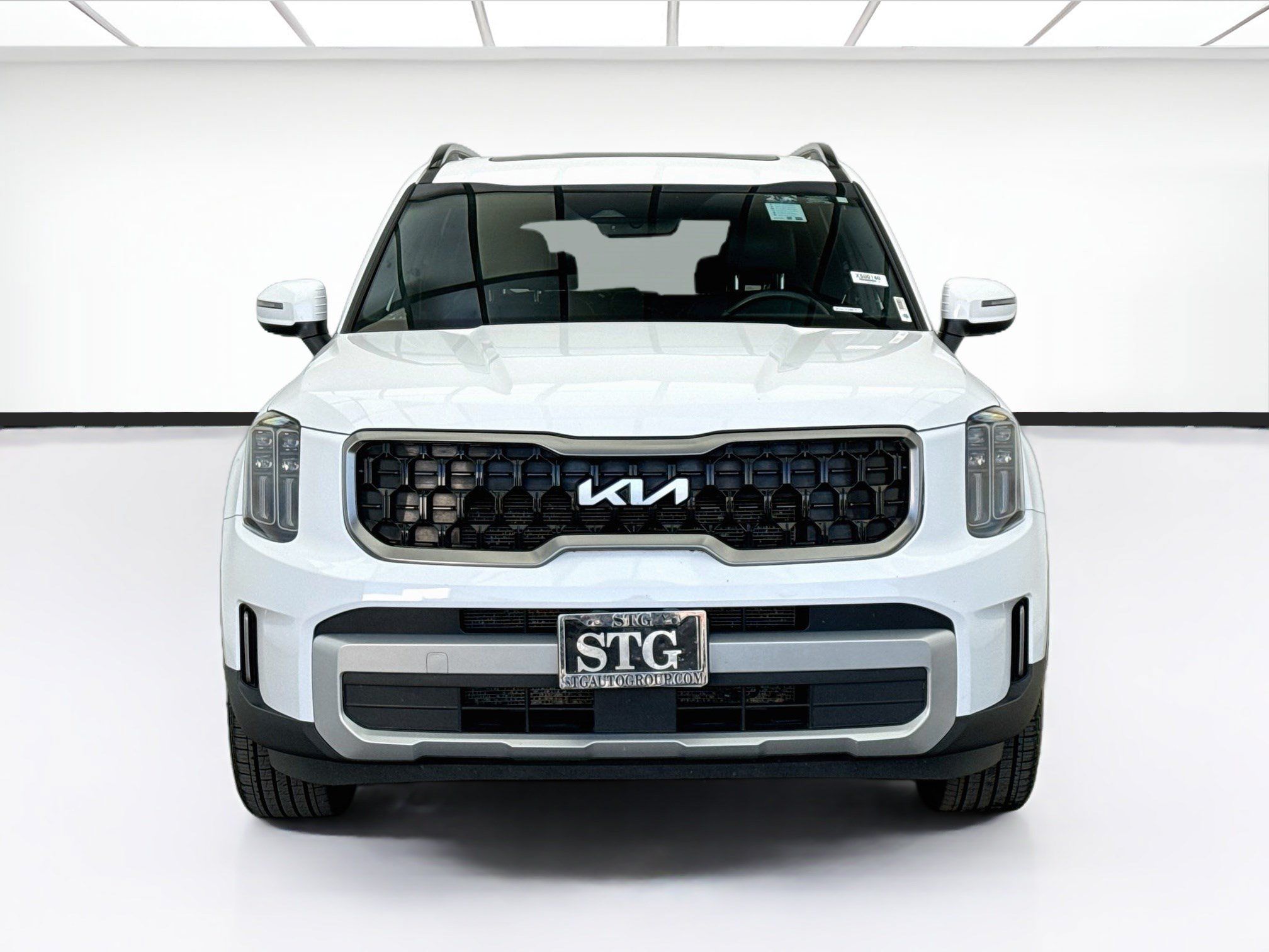 Used 2023 Kia Telluride EX X-Line AWD/4WD image 2