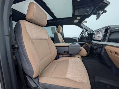 Used 2025 Ford F250 XLT w/ Black Appearance Package image 50