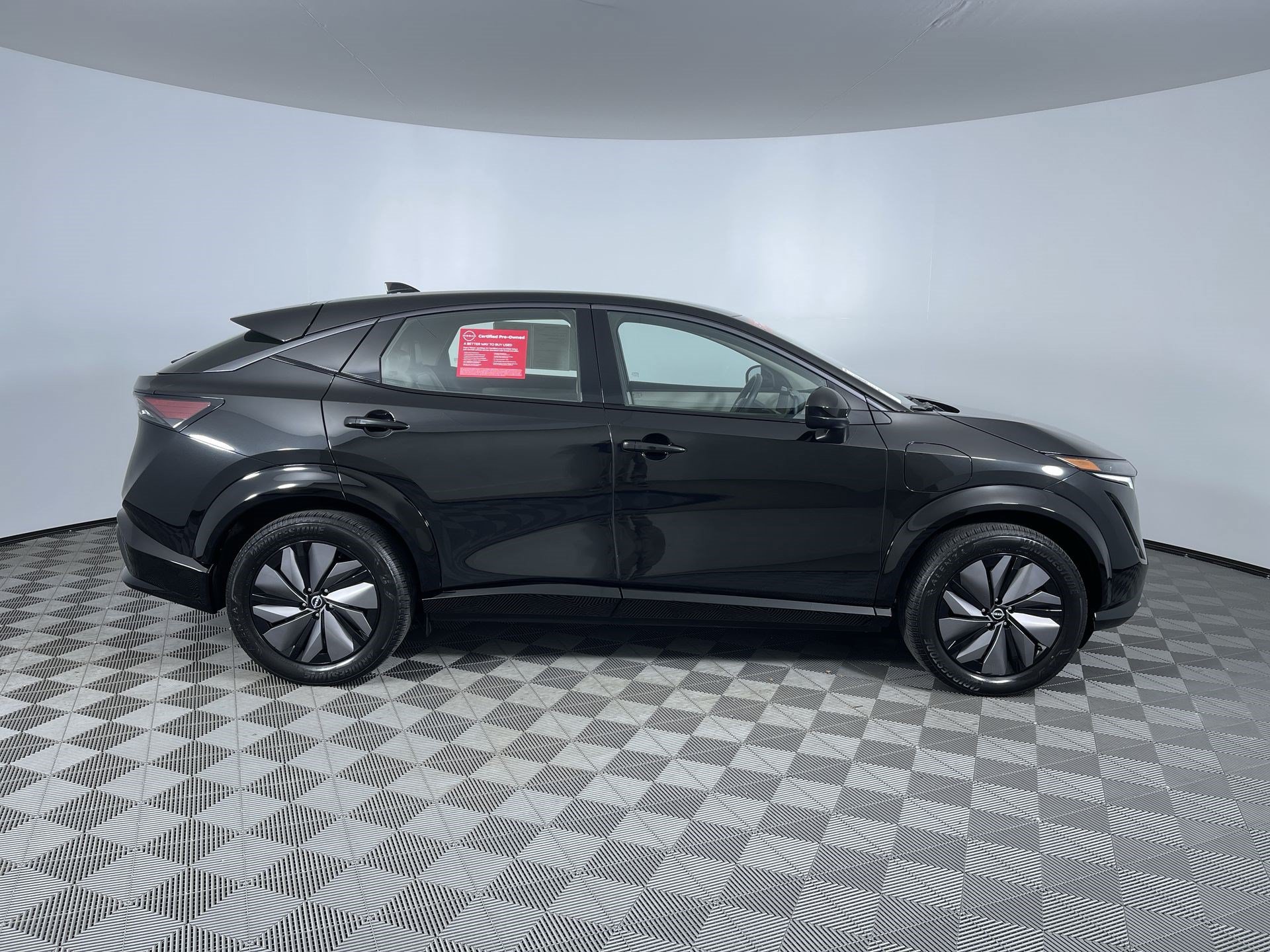Certified 2024 Nissan Ariya AWD image 10