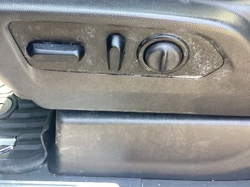 Used 2021 Chevrolet Silverado 1500 LTZ w/ LTZ Premium Package image 15