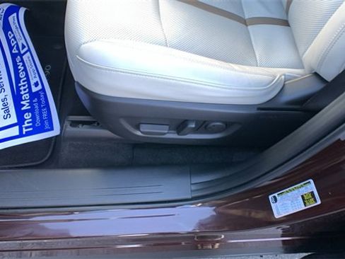 Used 2024 MAZDA CX-90 Plug-In Hybrid w/ Premium Plus image 12