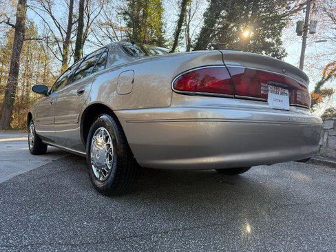 Used 2001 Buick Century Custom w/ Special Edition Pkg image 20