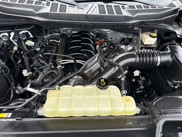 Used 2022 Ford F150 XL w/ STX Appearance Package RWD image 10