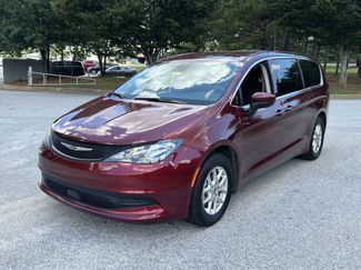 Used 2023 Chrysler Voyager LX image 1