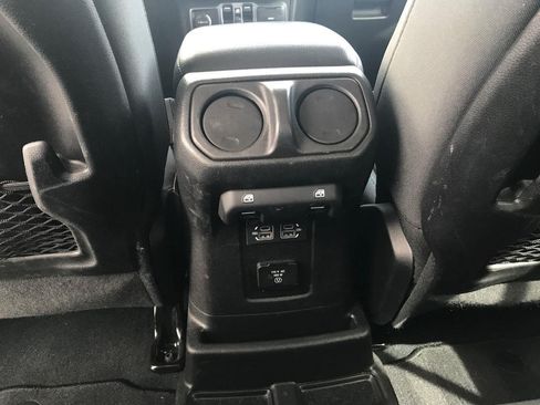Used 2024 Jeep Wrangler Unlimited Rubicon 4xe w/ Capability Package AWD/4WD image 44
