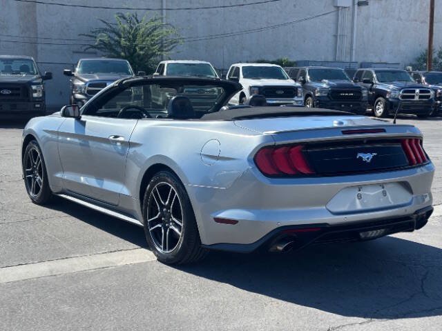 Used 2021 Ford Mustang Premium RWD image 5
